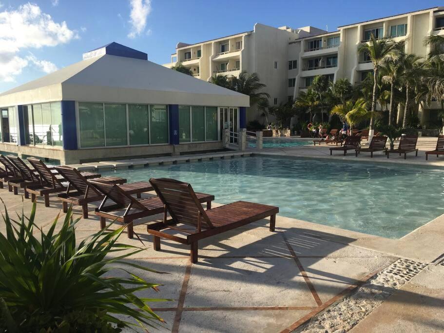 Solymar Studio #3507, Kilometro 18,7 Boulevard Kukulcan, Access To Cancun's Apartamento *