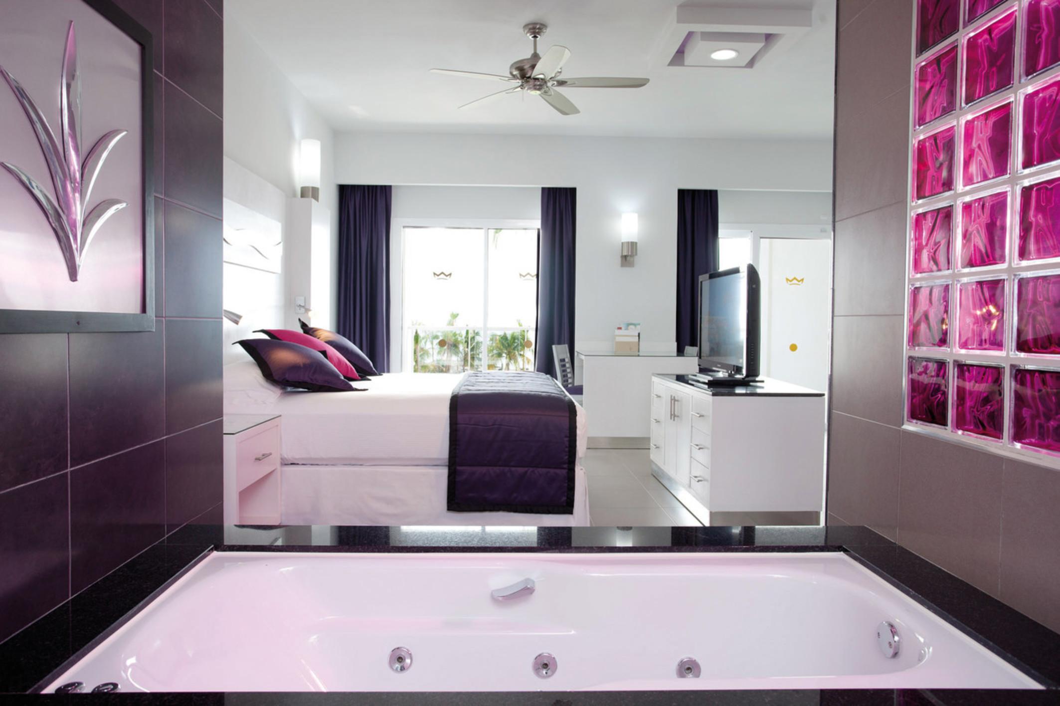 Riu Palace Peninsula 5*