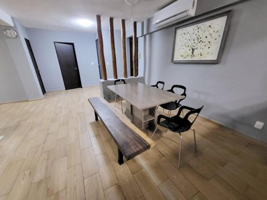 Departamento De 3 Y 3 Banos.