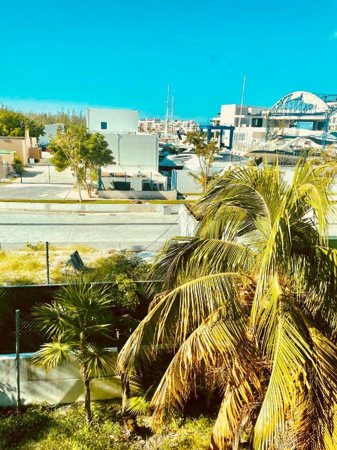Punta Me & In Punta Sam Ferry Beach Apartment *