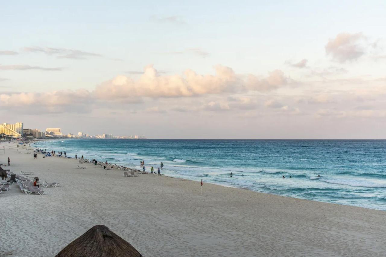 Beach&sunrise * Cancún