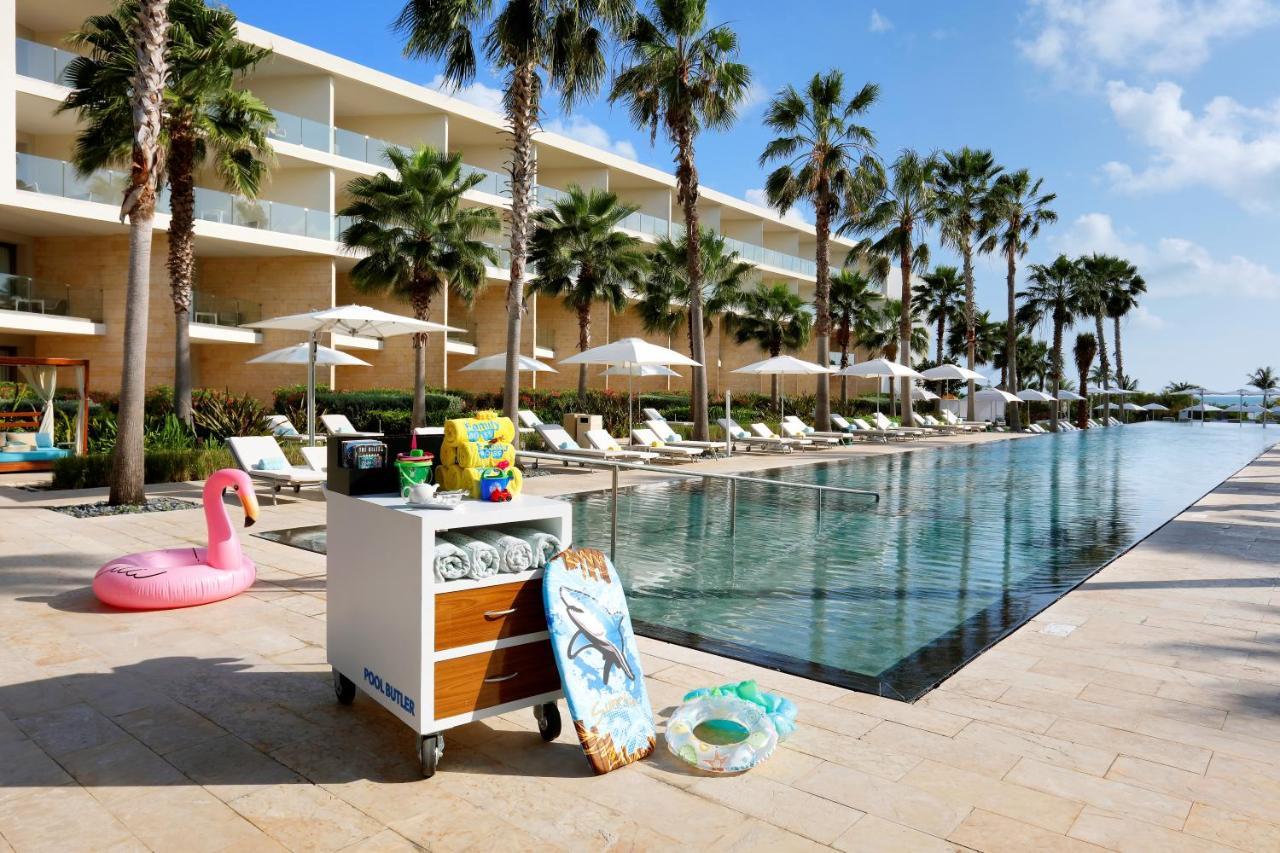 Family Selection At Grand Palladium Select Costa Mujeres 5* Cancun