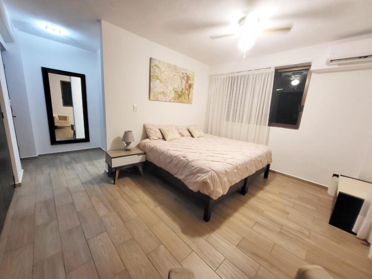 Departamento De 3 Y 3 Banos. Apartment