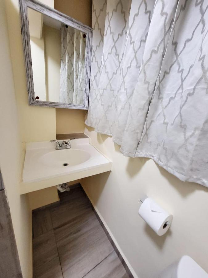 Departamento De 3 Y 3 Banos. *