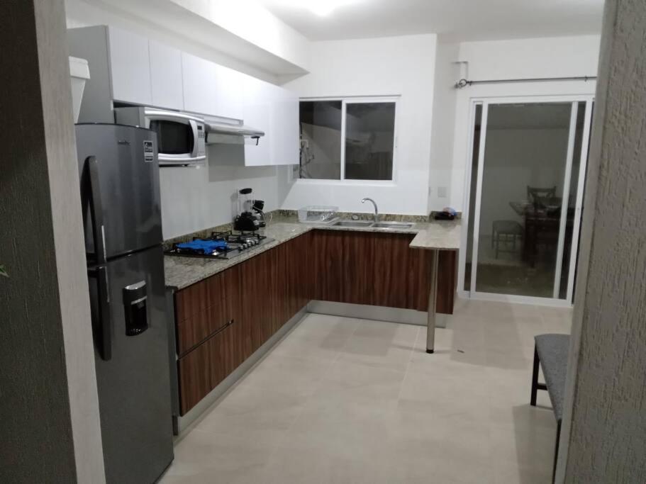 Сasa de vacaciones Casa Guerra En Maderos Residencial -ideal Familias *