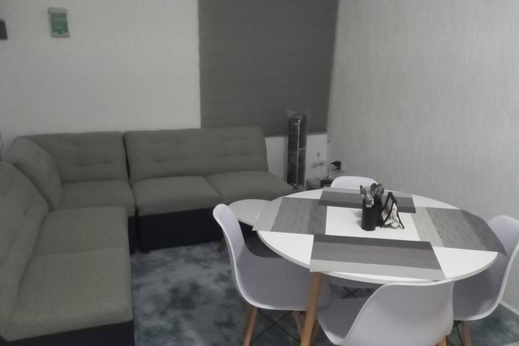 Apartamento Casa Inteligente En Con Alberca Familiar
