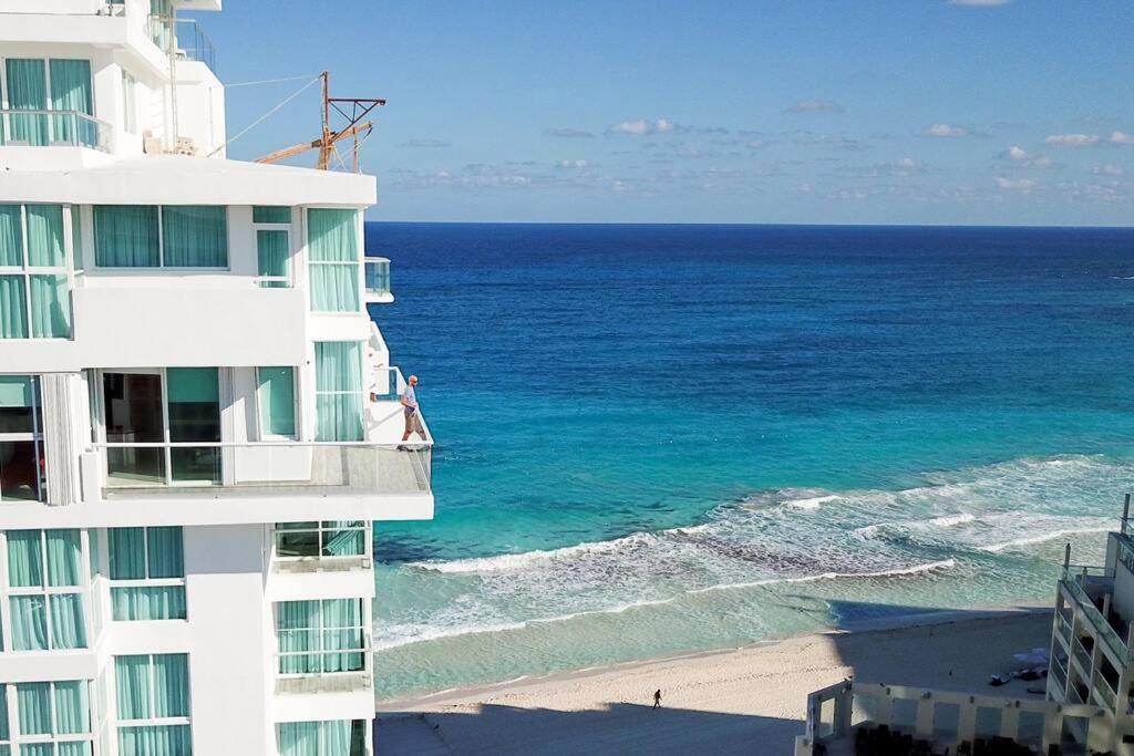 Apartamento Estudio A Pie De Playa, Increibles Vistas, Amanecer, Atardecer, Balcon, Gym, Jacuzi, 1807 *