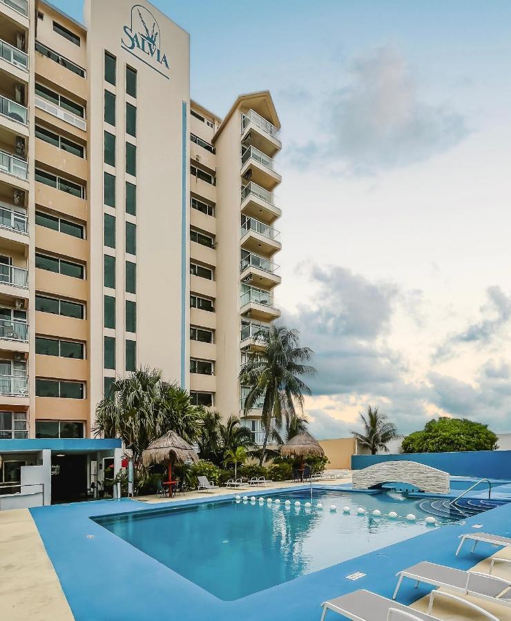 Beachfront Studio! Ubicacion Perfecta! Apartamento *