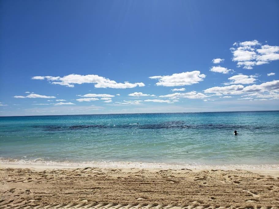 Apartment Micro Perfect For Backpackers, Couples, 3 Min Drive To Playa El Nino Cancun