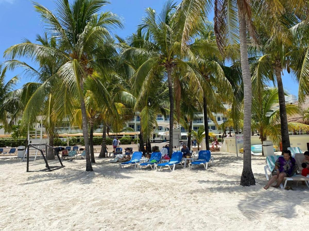 In Guest - 502 Inside Cancún