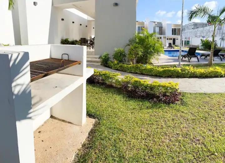 Elegante Y Preciosa Casa Con Excelente Ubicacion Сasa de vacaciones *