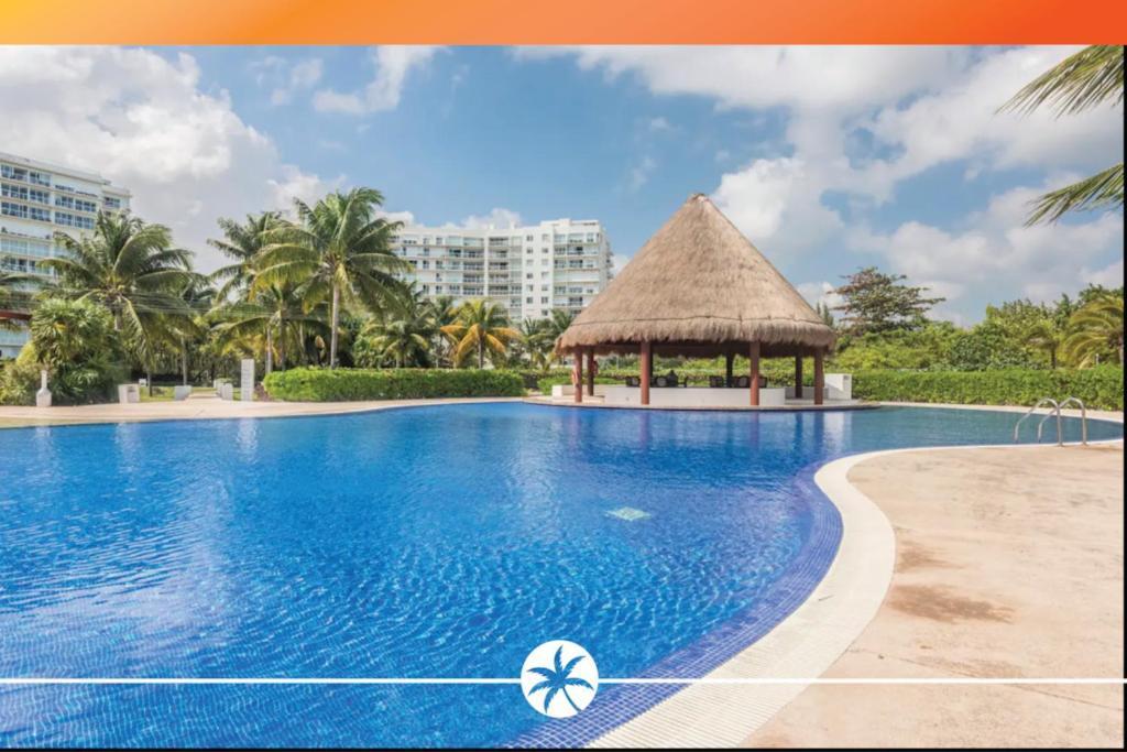 *ocean Beachfront 4 Bdr With Pool By Casa Paraiso* Cancún