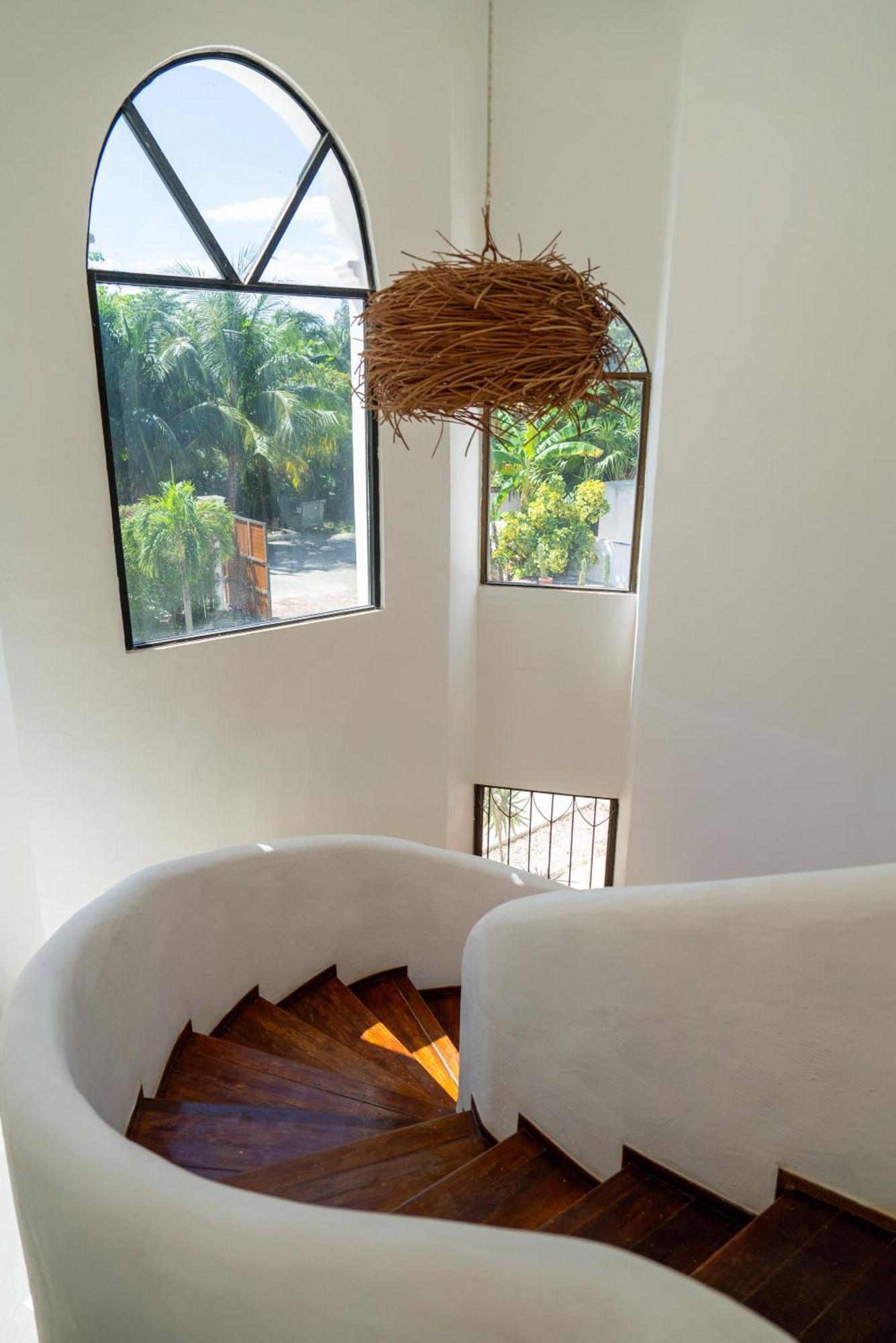 Unique 5br Beachfront W/ Private Pool! * Cancún