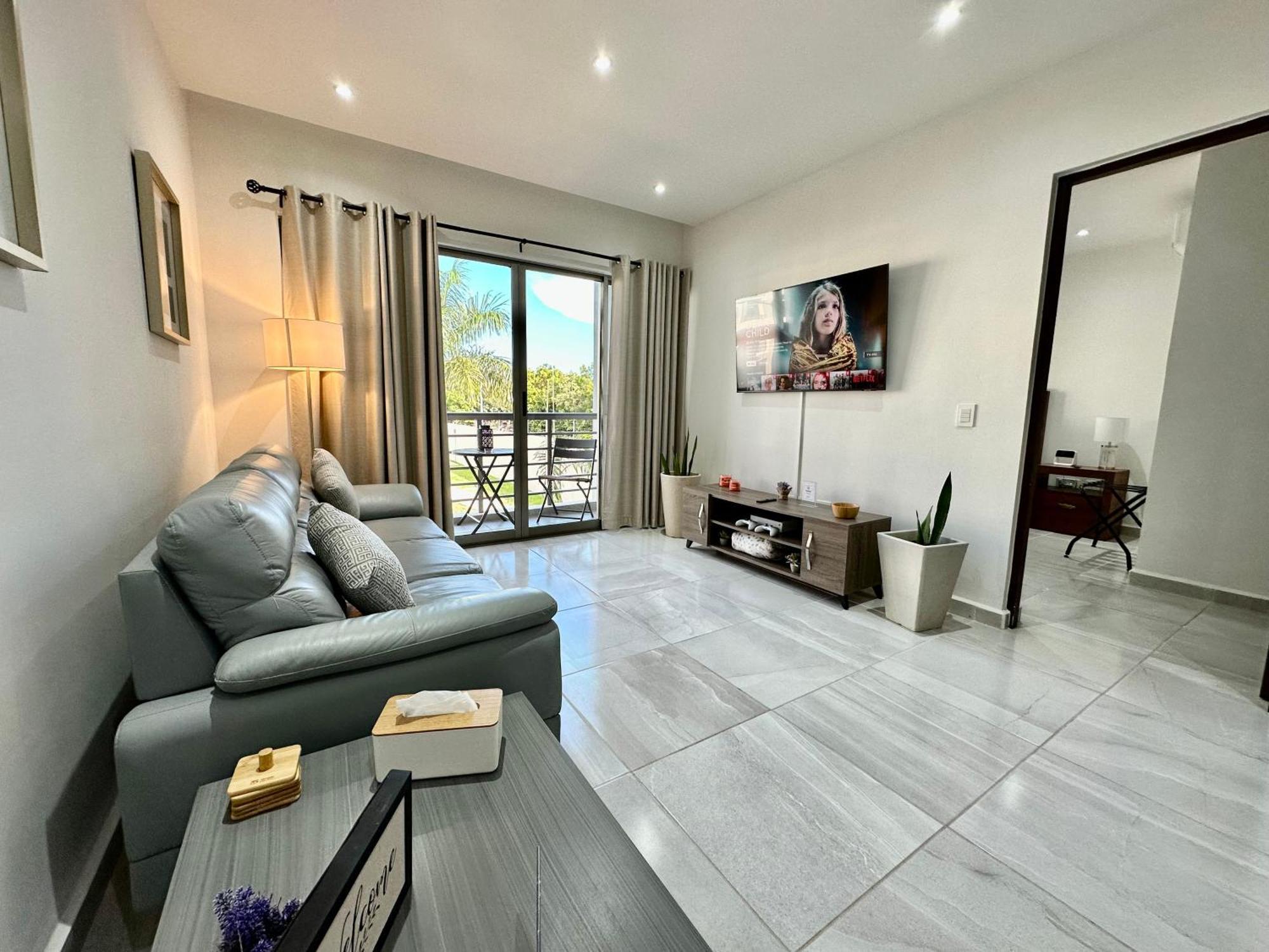 Tropical Modern - Amazing Pool! Apartment Cancun