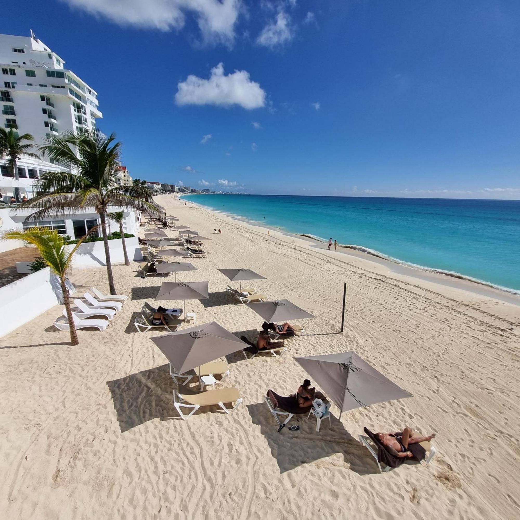 Estudio A Pie De Playa, Increibles Vistas, Amanecer, Atardecer, Balcon, Gym, Jacuzi, 1807 *