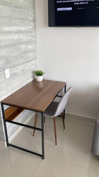 The Loft A Meters From The Beach/pool/wi-fi