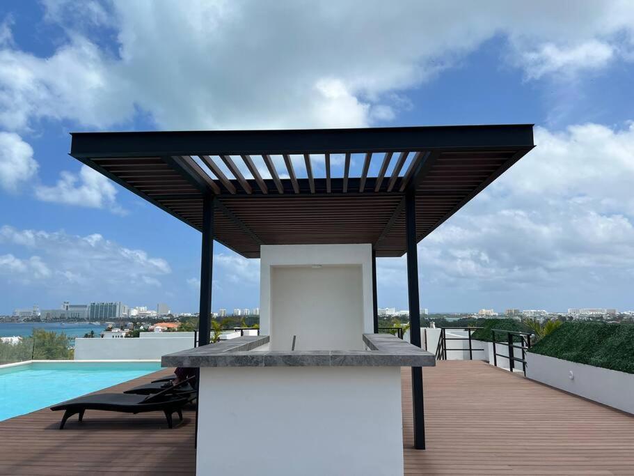 The Loft A Meters From The Beach/pool/wi-fi Cancún