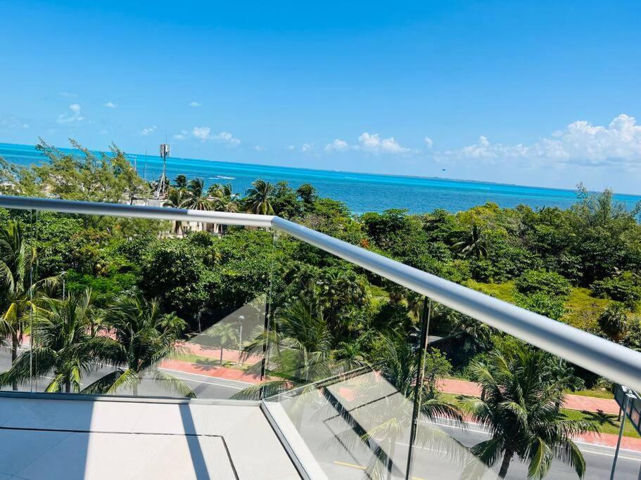 The Loft A Meters From The Beach/pool/wi-fi *