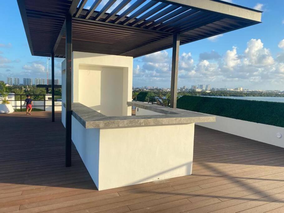 The Loft A Meters From The Beach/pool/wi-fi