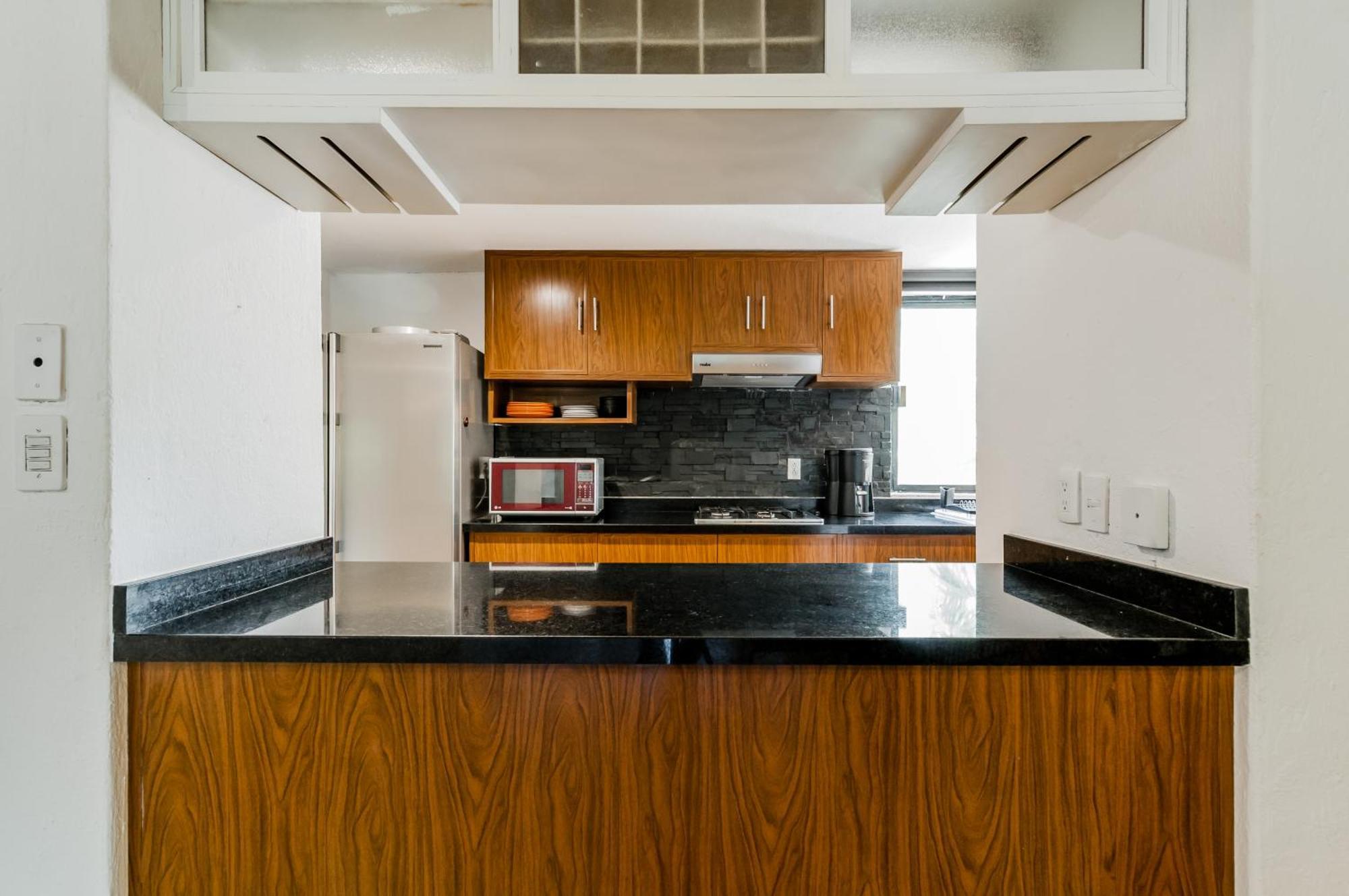Larimar Apartment *