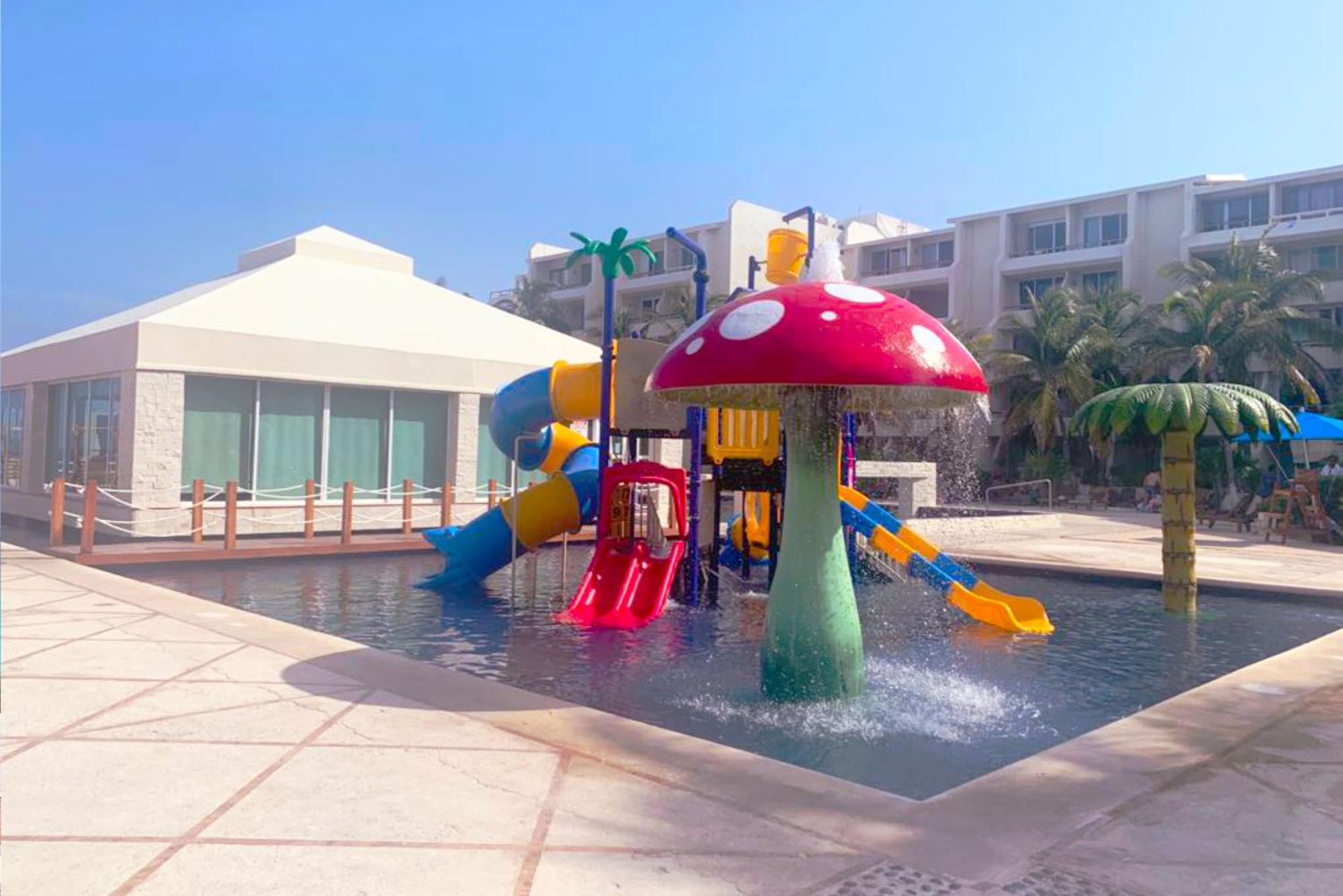 Apartamento - Steps To And Water Fun *