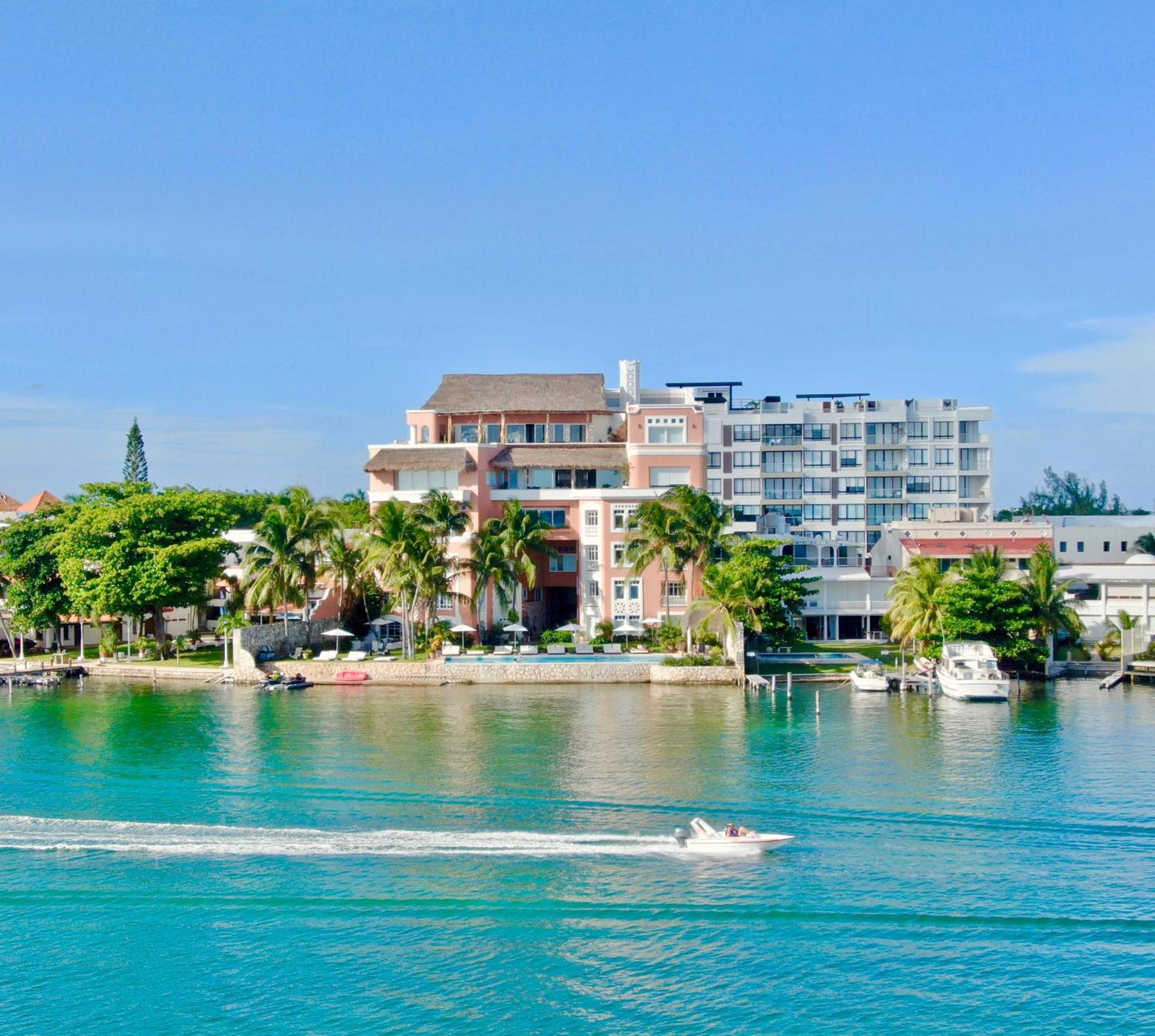 Casa Tortugas Boutique - Luxury Hidden Gem Hotel