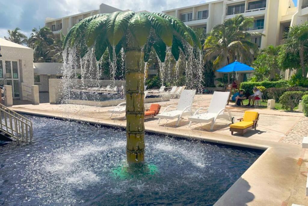 Apartamento - Steps To And Water Fun Cancún