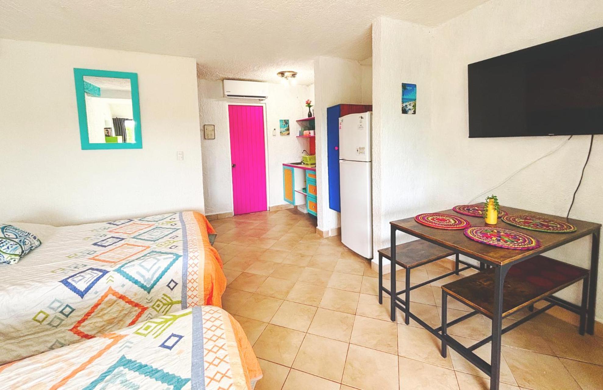 Apartamento - Steps To And Water Fun *