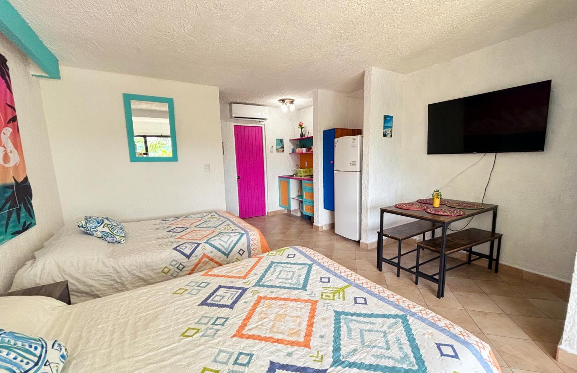 - Steps To And Water Fun Apartamento