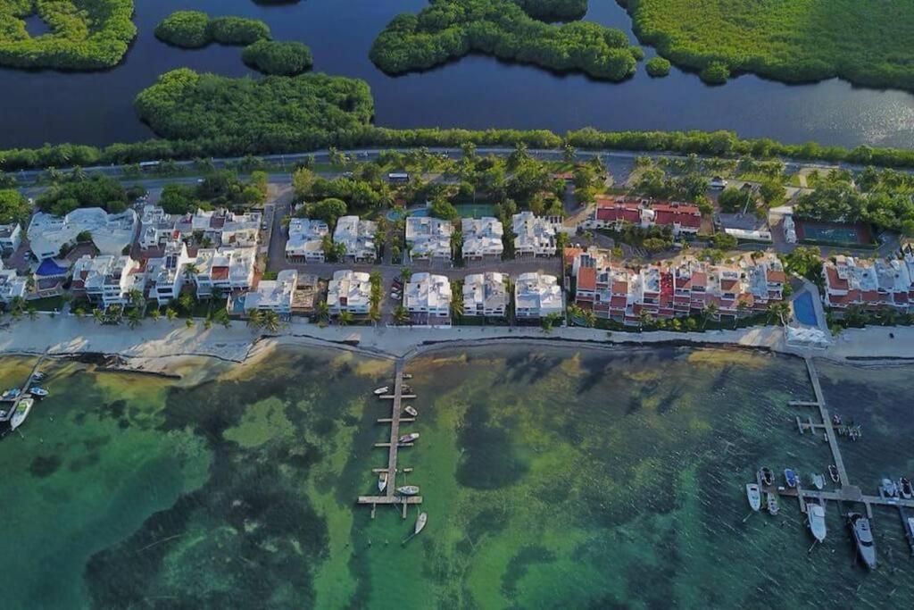 Beachfrontsven Svenjovic At Y Ahoo C Om Cancún