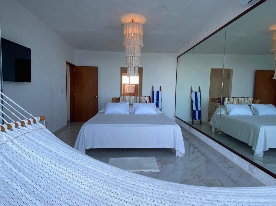 Beachfrontsven Svenjovic At Y Ahoo C Om Cancún