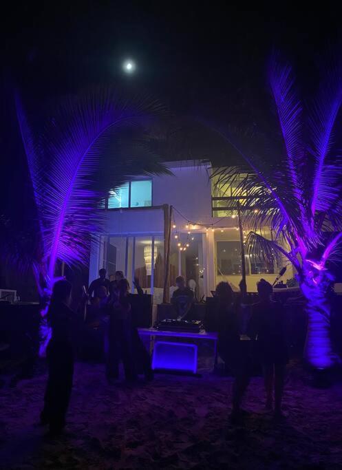 Villa Beachfrontsven Svenjovic At Y Ahoo C Om Cancún