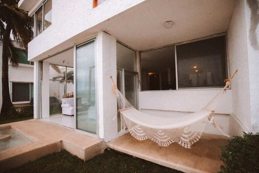 Beachfrontsven Svenjovic At Y Ahoo C Om Cancún