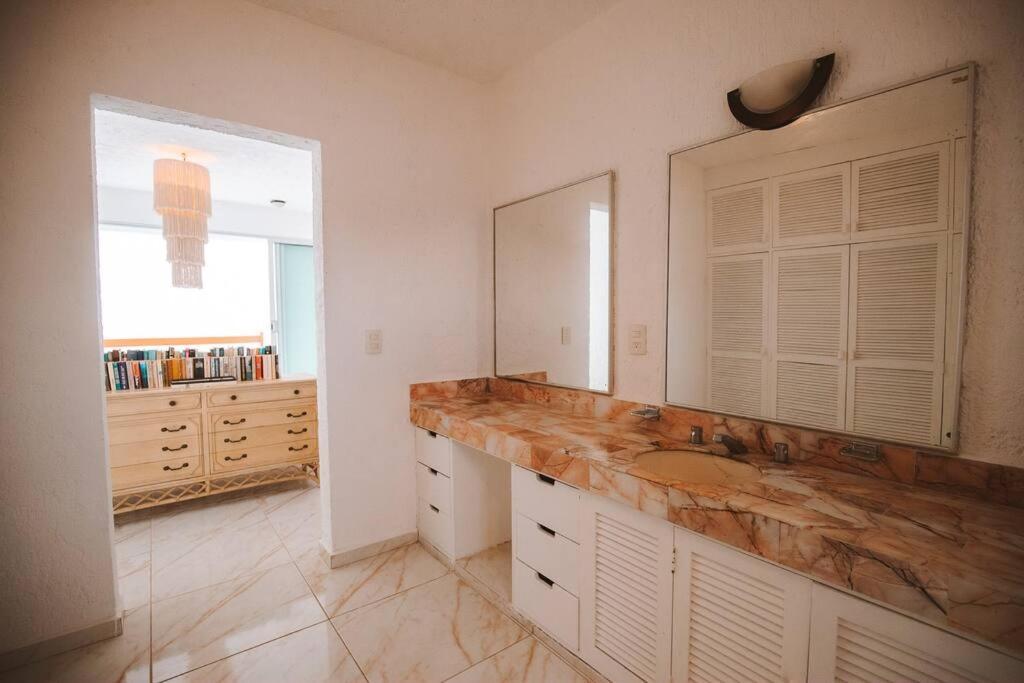 Beachfrontsven Svenjovic At Y Ahoo C Om * Cancún