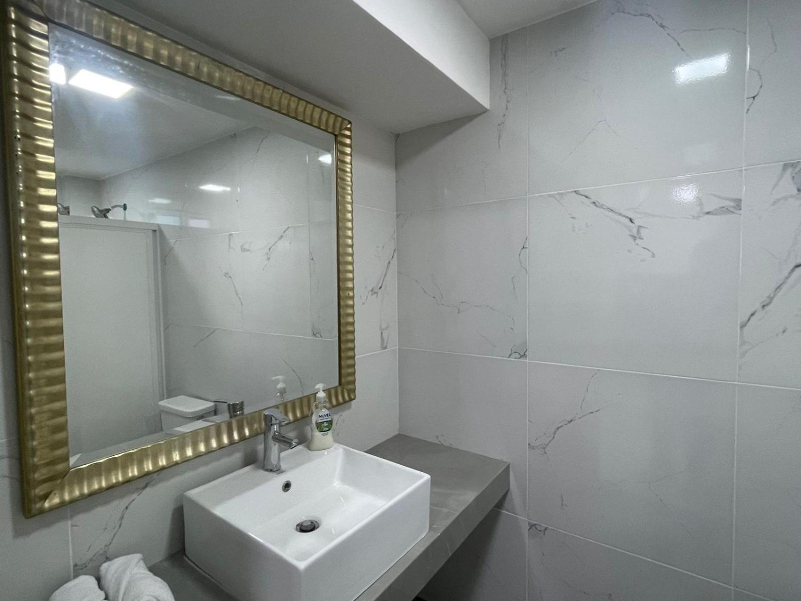 Stone Wall Residences Hotel 3*