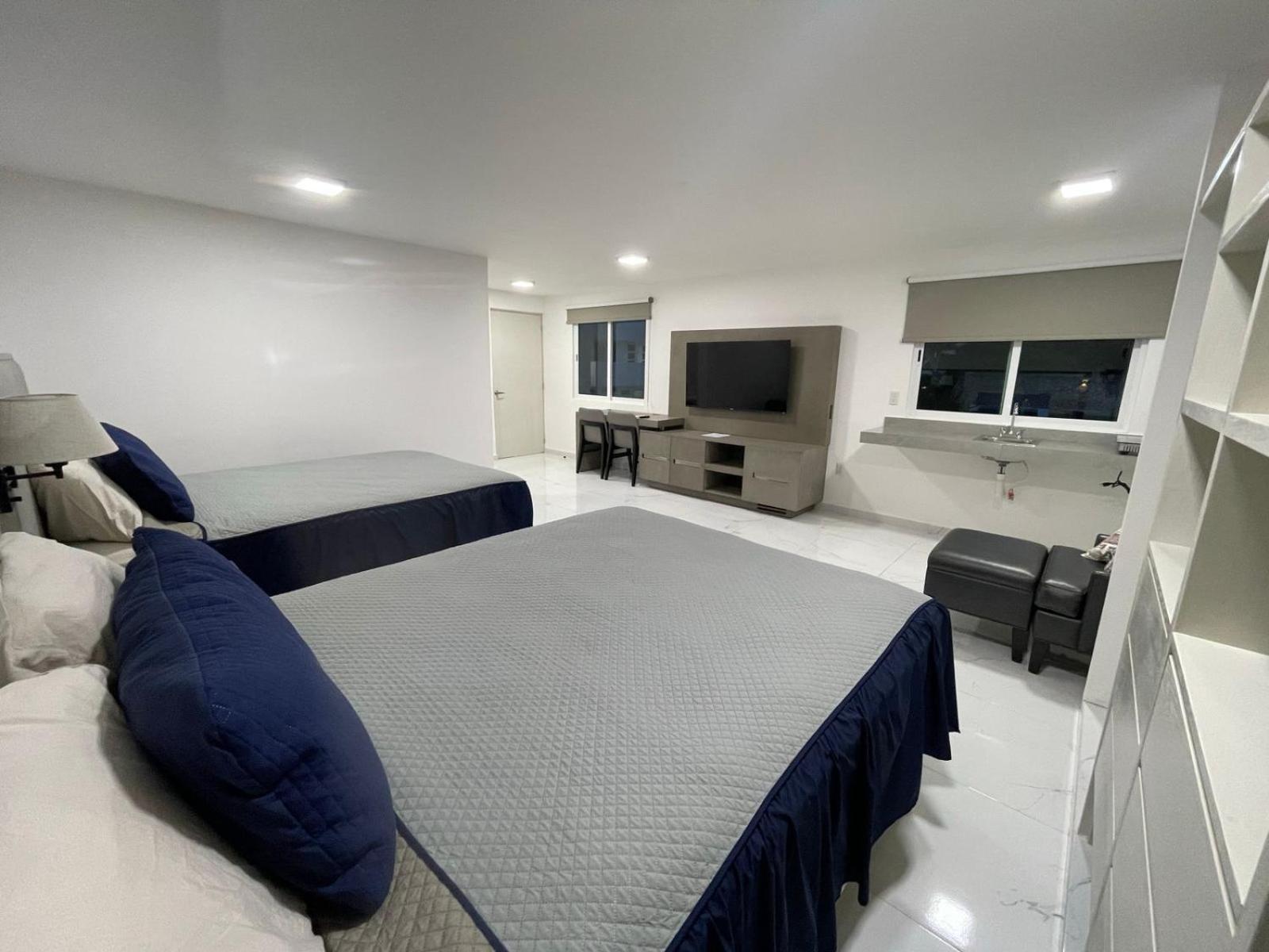 Stone Wall Residences Hotel 3*