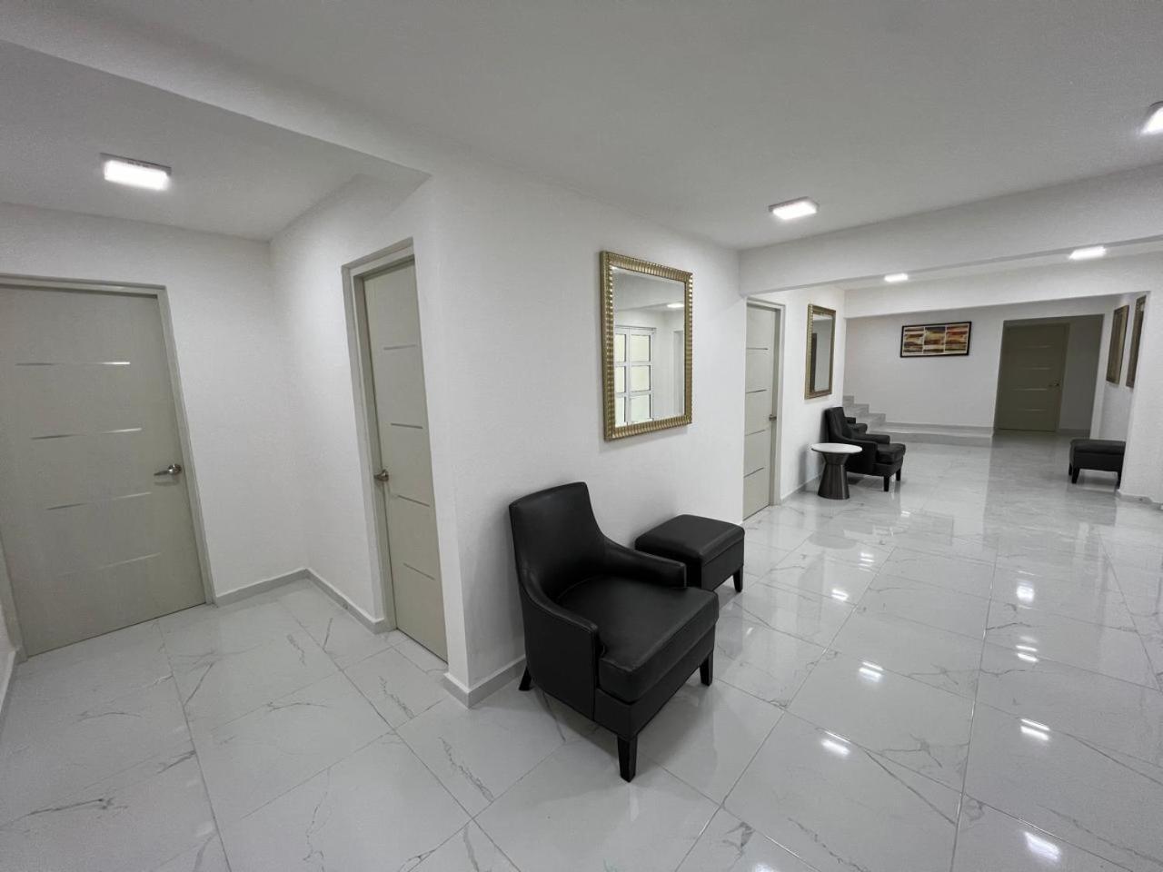 Stone Wall Residences 3*