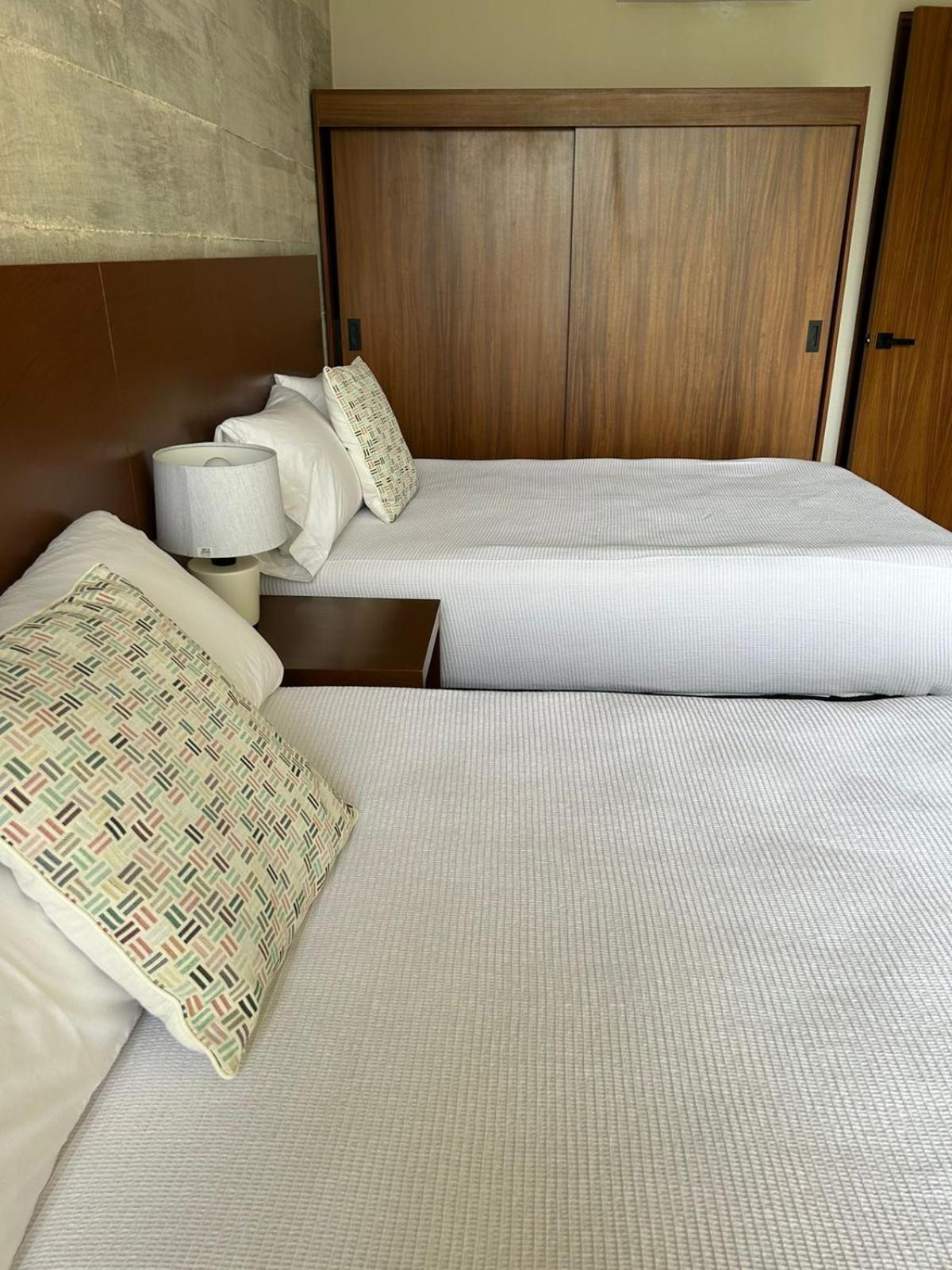 Apartamento New Business Centric Loft With Gym And Pool *