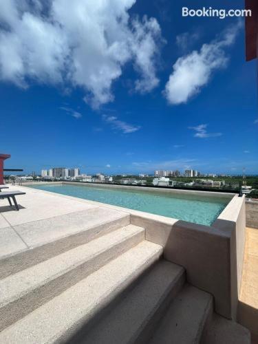 Apartamento New Business Centric Loft With Gym And Pool *