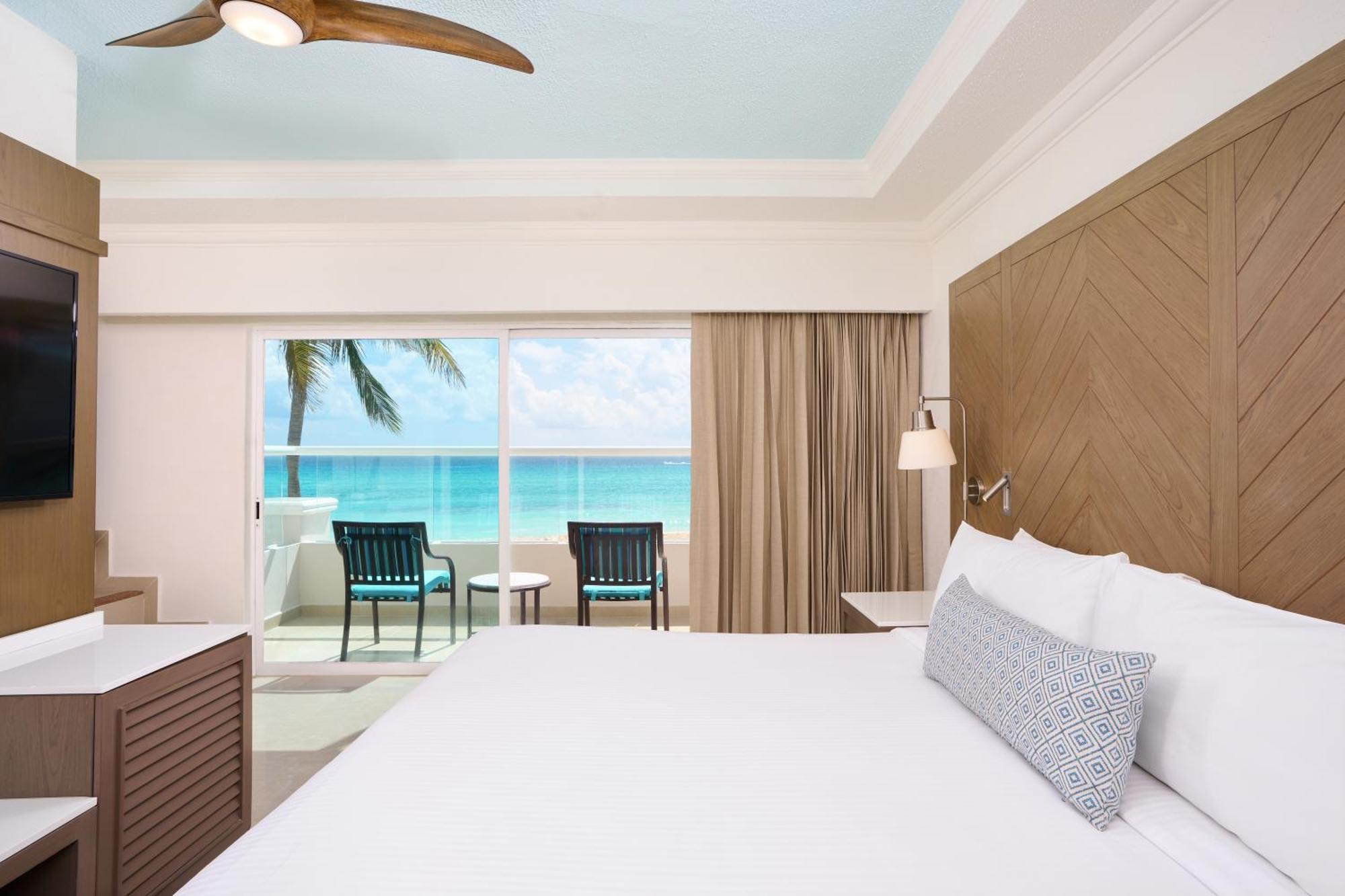 Wyndham Alltra 4* Cancún