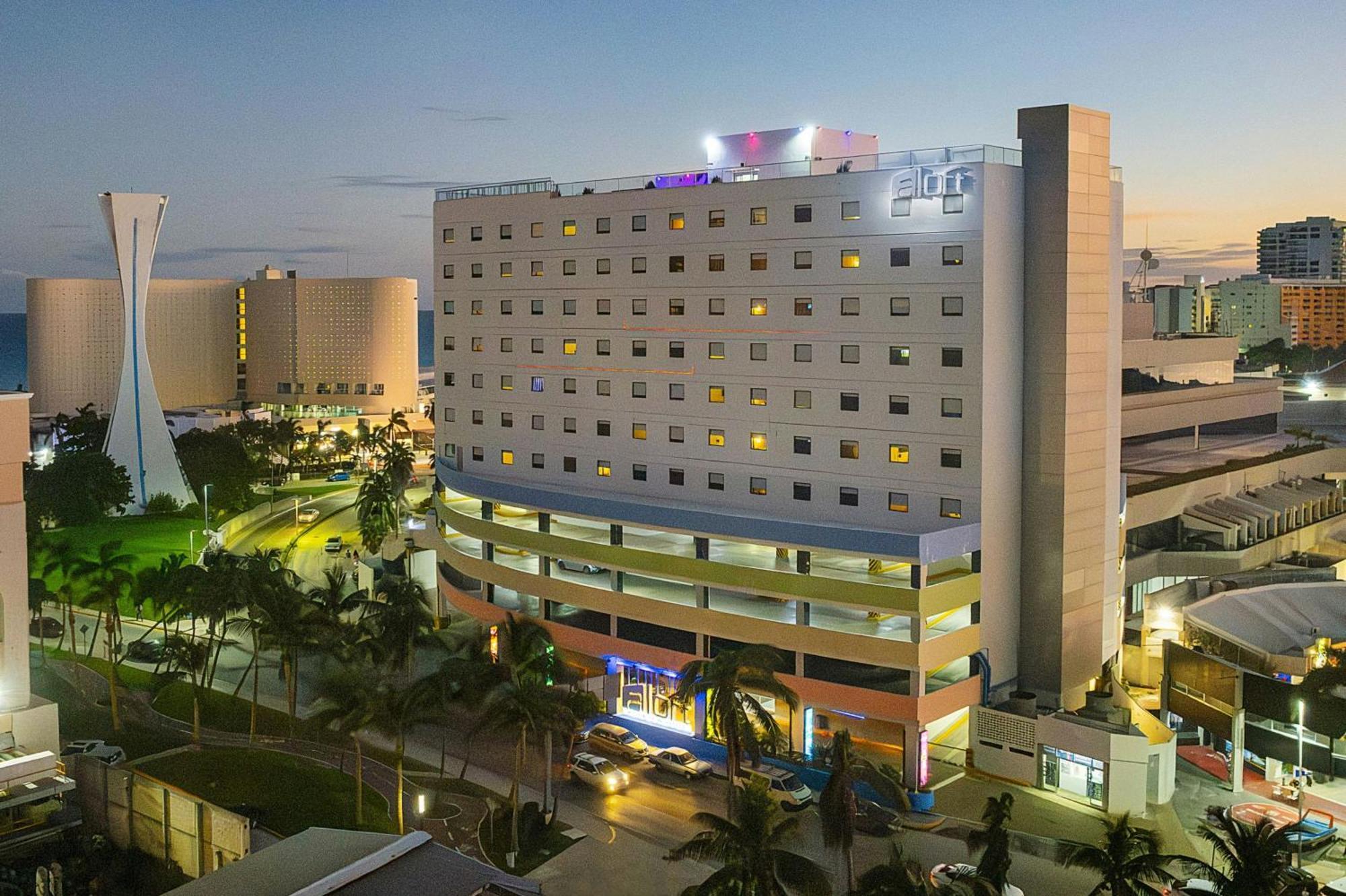 Aloft Cancún