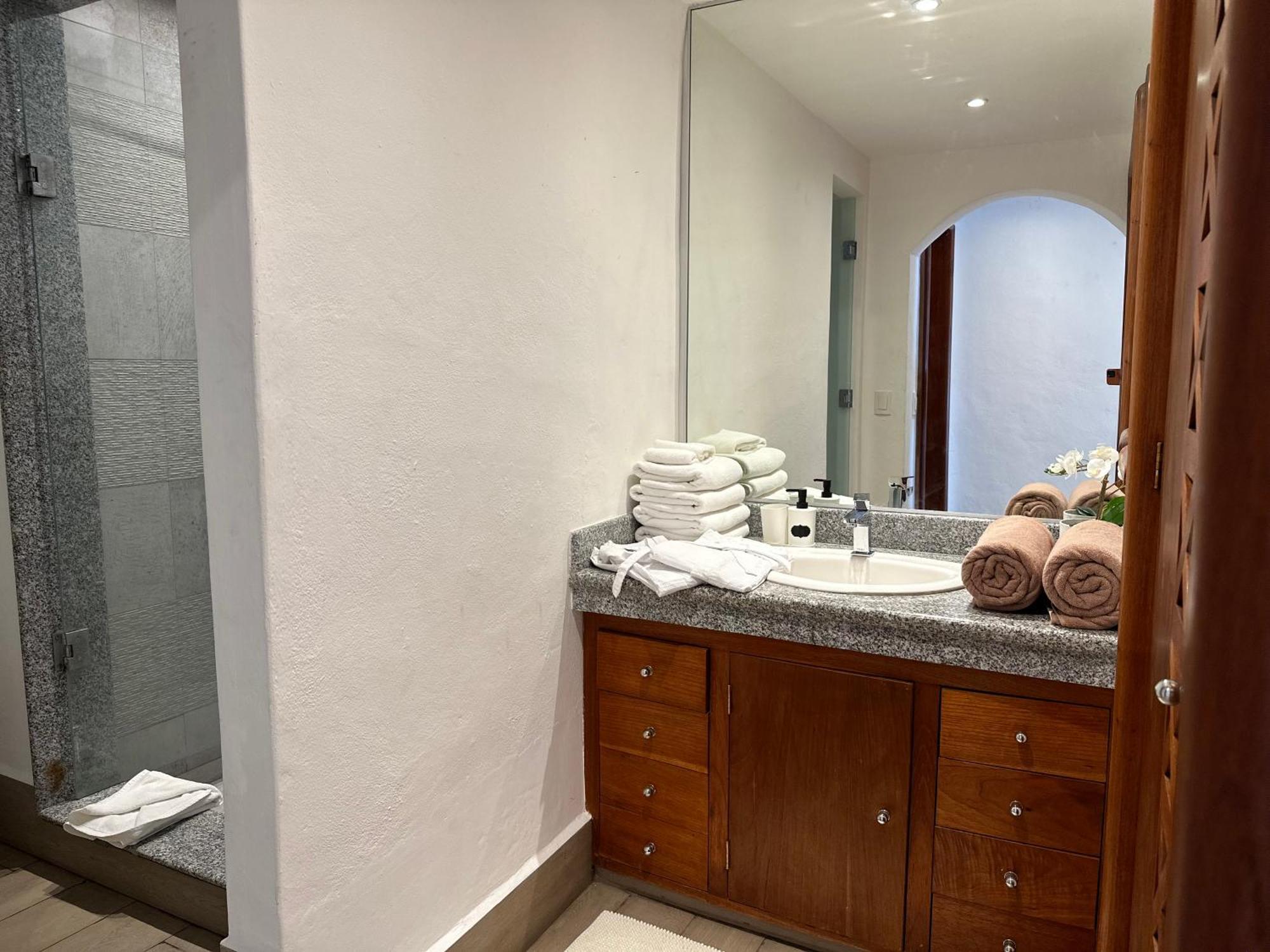 Casa Tortugas Boutique - Luxury Hidden Gem