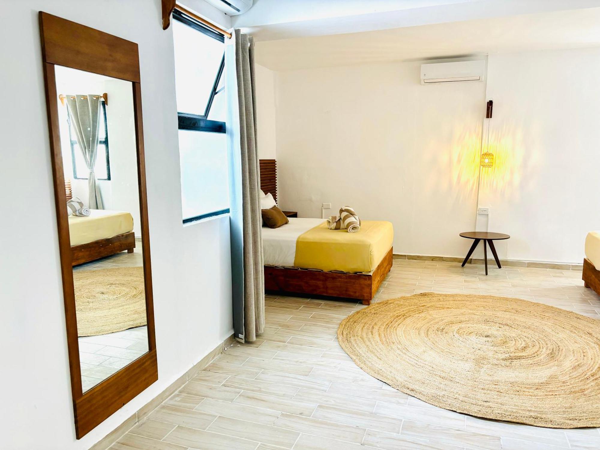Hotel Nomads Party Cancún