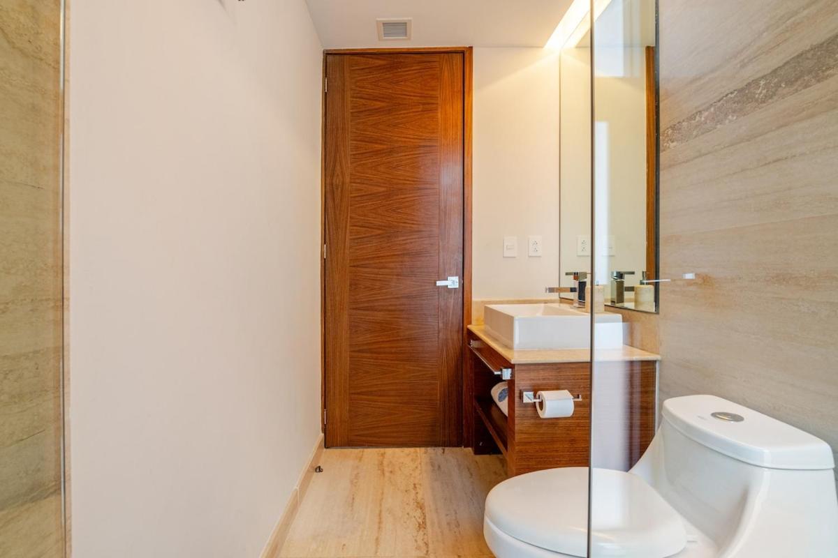 Exclusive Water Front Villa Cancún