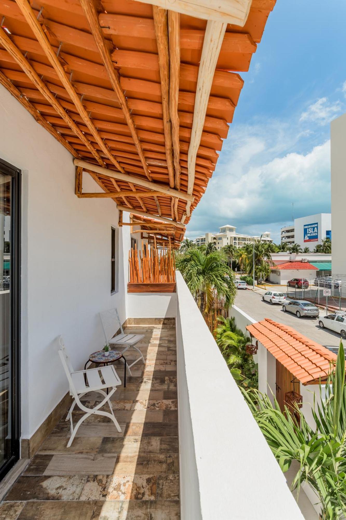 Apartahotel *casa Aluxes- Guesthouse* Cancún