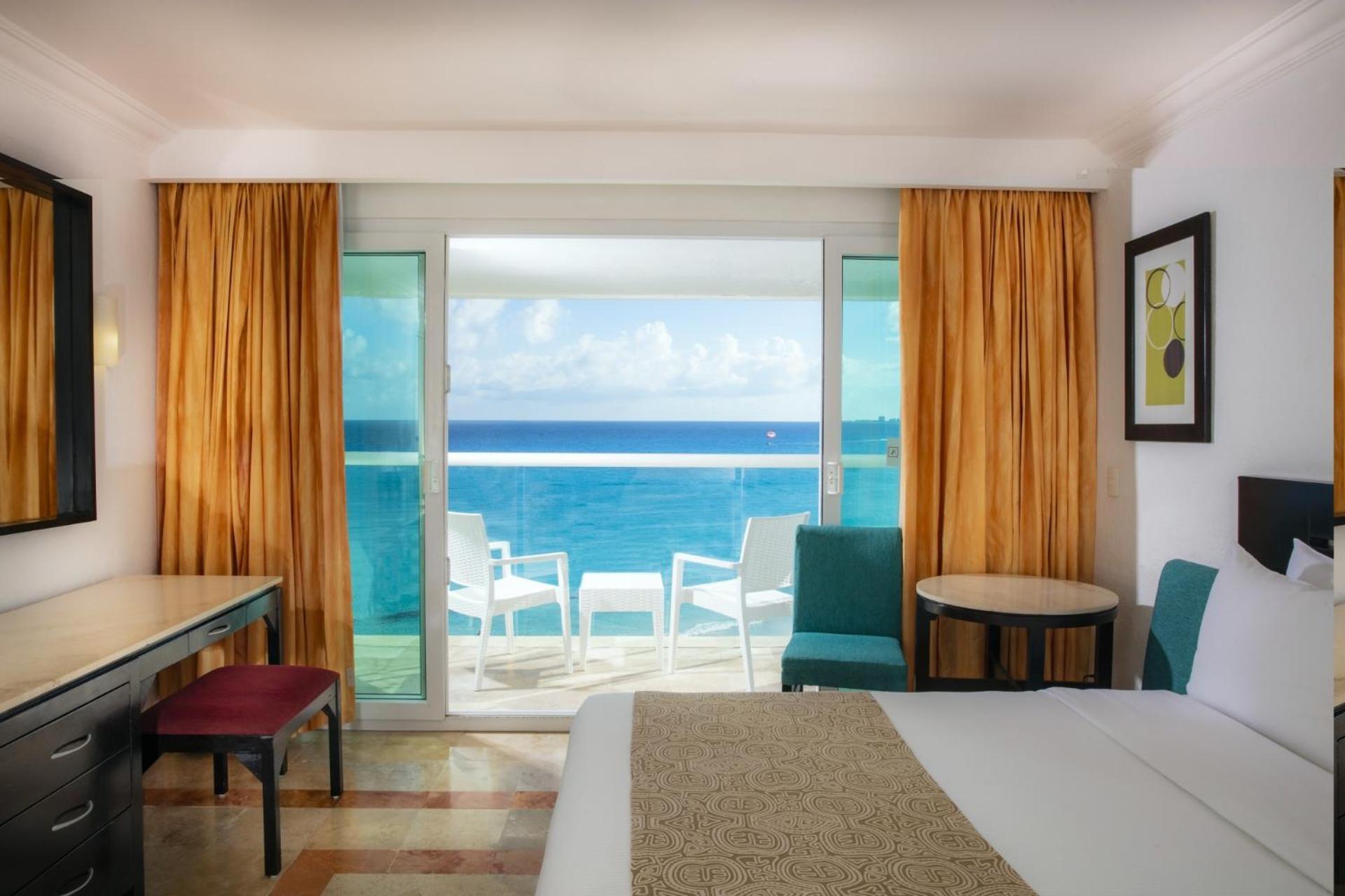 Krystal 4* Cancún