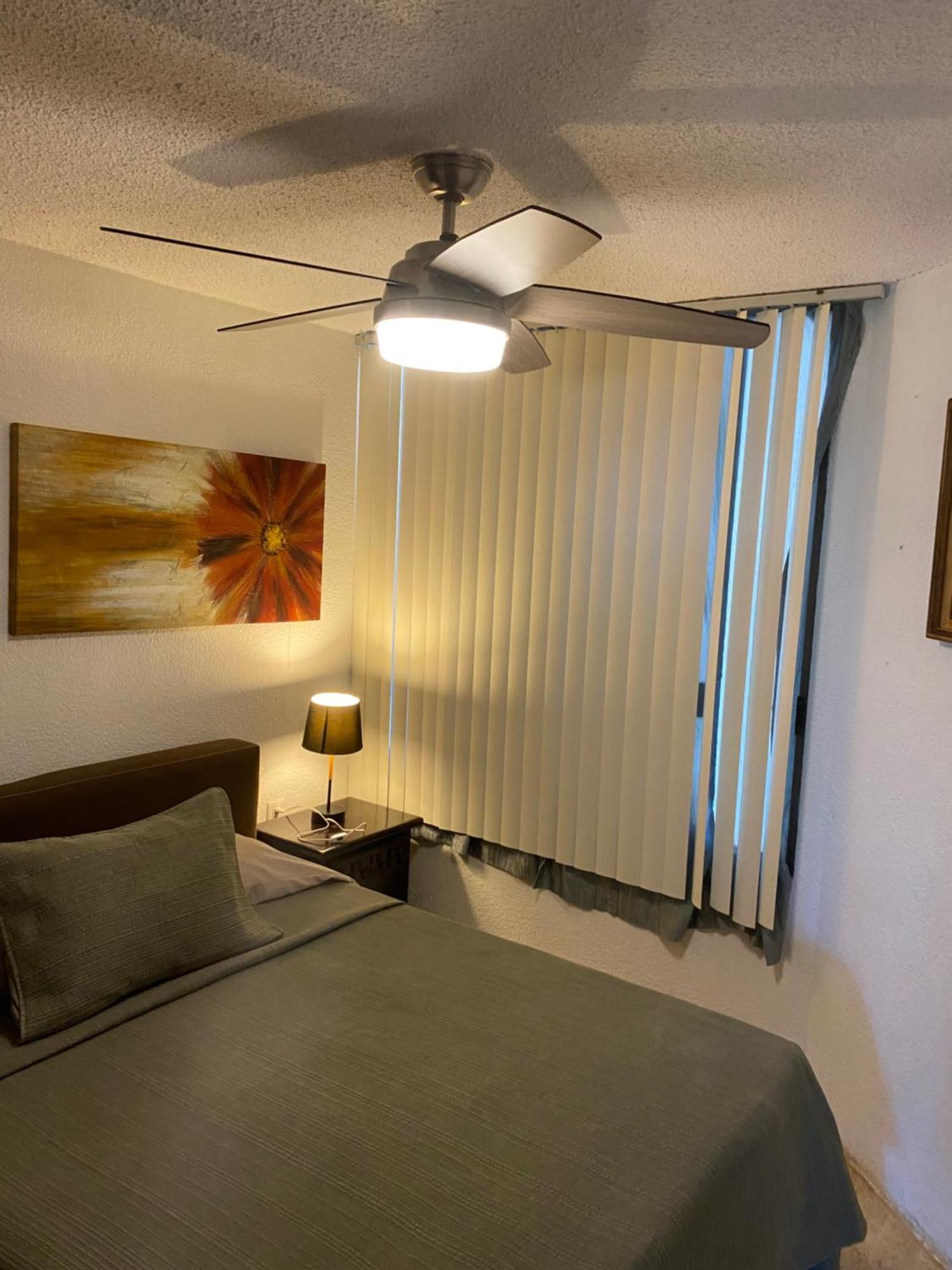 Apartamento Front Private With Shared Bathroom *