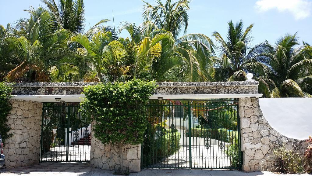 Mansion Giahn Bed and breakfast 2*