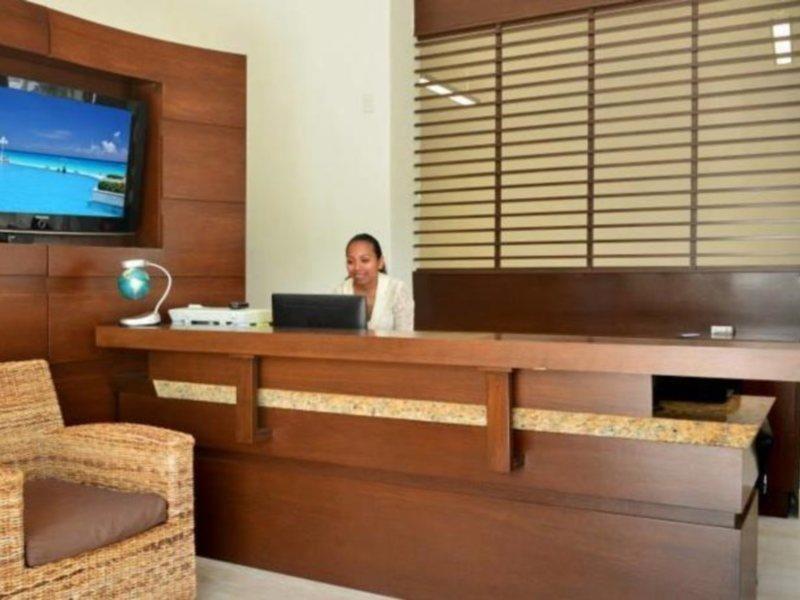 Bsea Plaza 4*