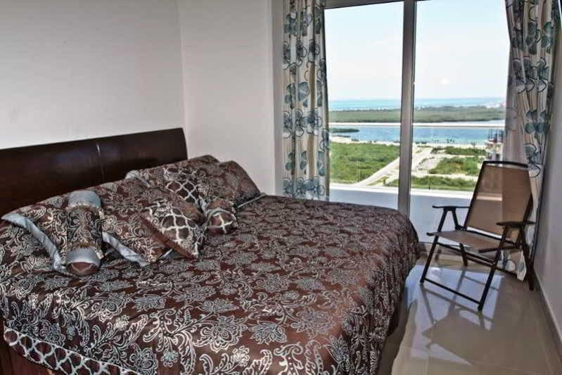 Hotel Barcelona Tower Cancún
